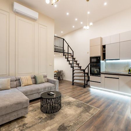 D52 Luxury Suite Budapest Extérieur photo