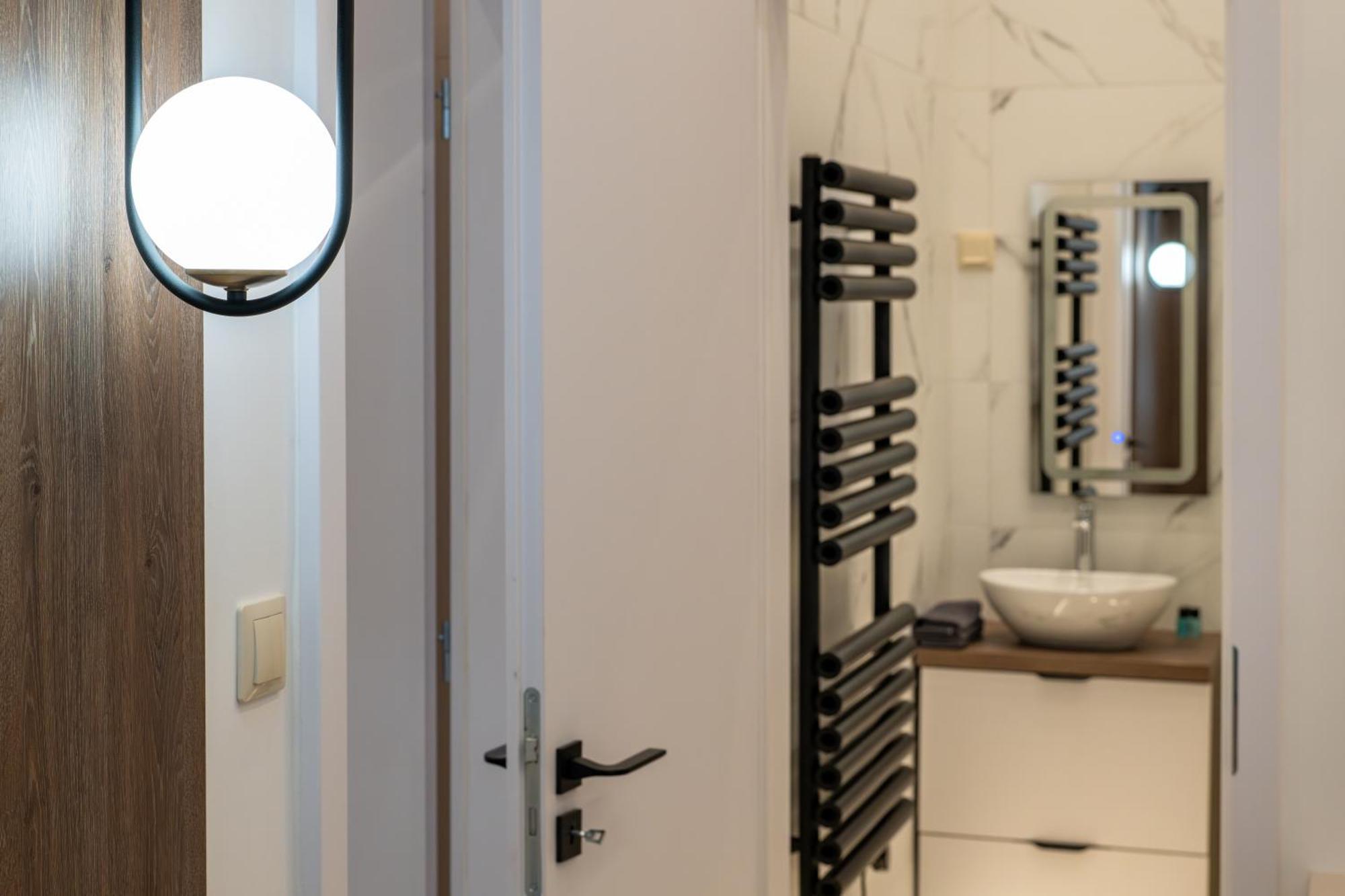 D52 Luxury Suite Budapest Extérieur photo